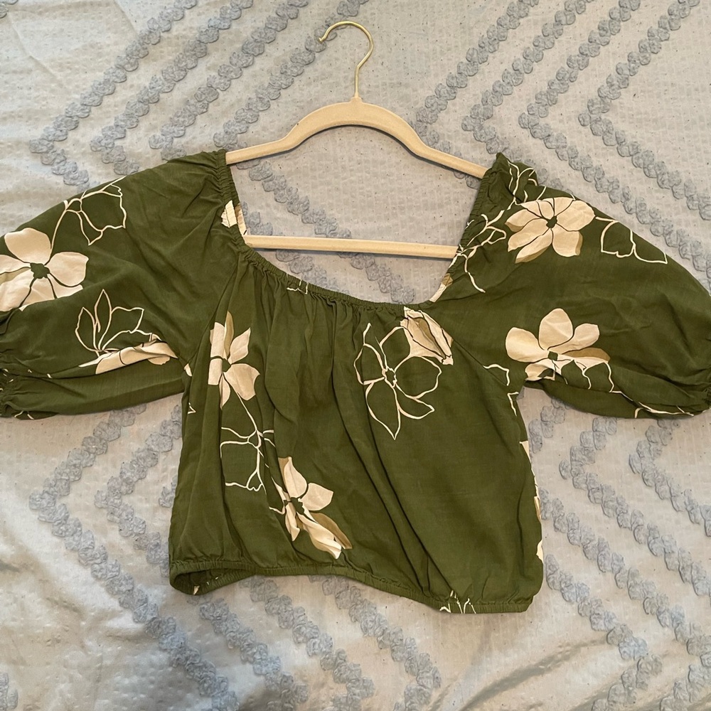 Billabong top